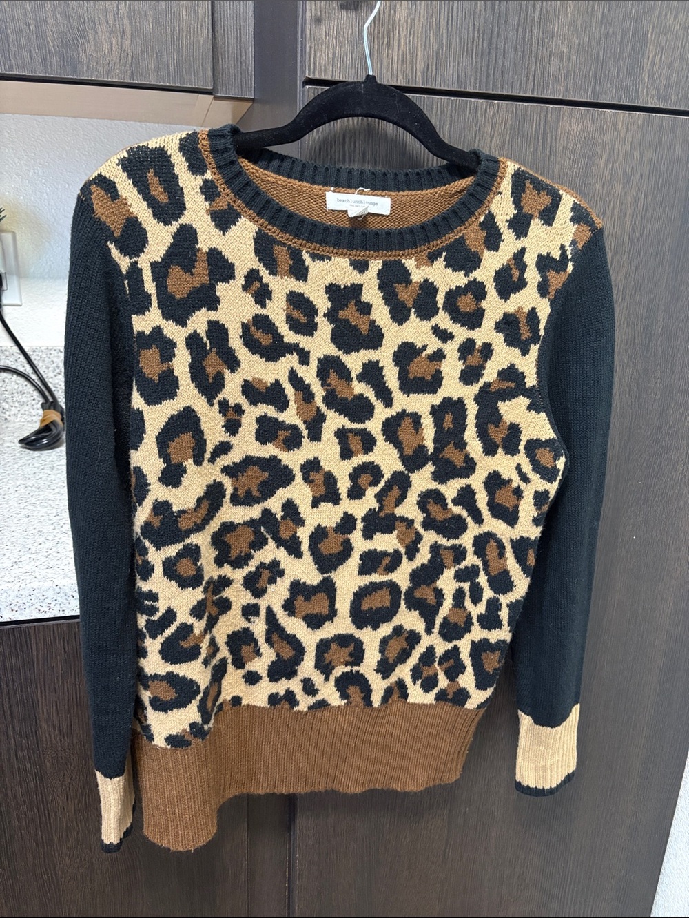 beachlunchlounge Leopard Print Crewneck Sweater in Black, Brown & Cream